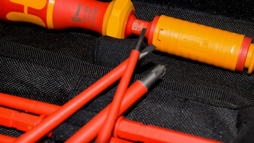 ไขควงหุ้มฉนวน